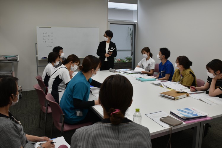 医療接遇コンサルティング:院内講師育成